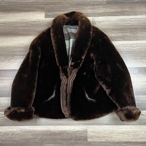 Vintage Baum’s Fur Coat Jacket Ardmore Oklahoma Women’s Sz Medium?